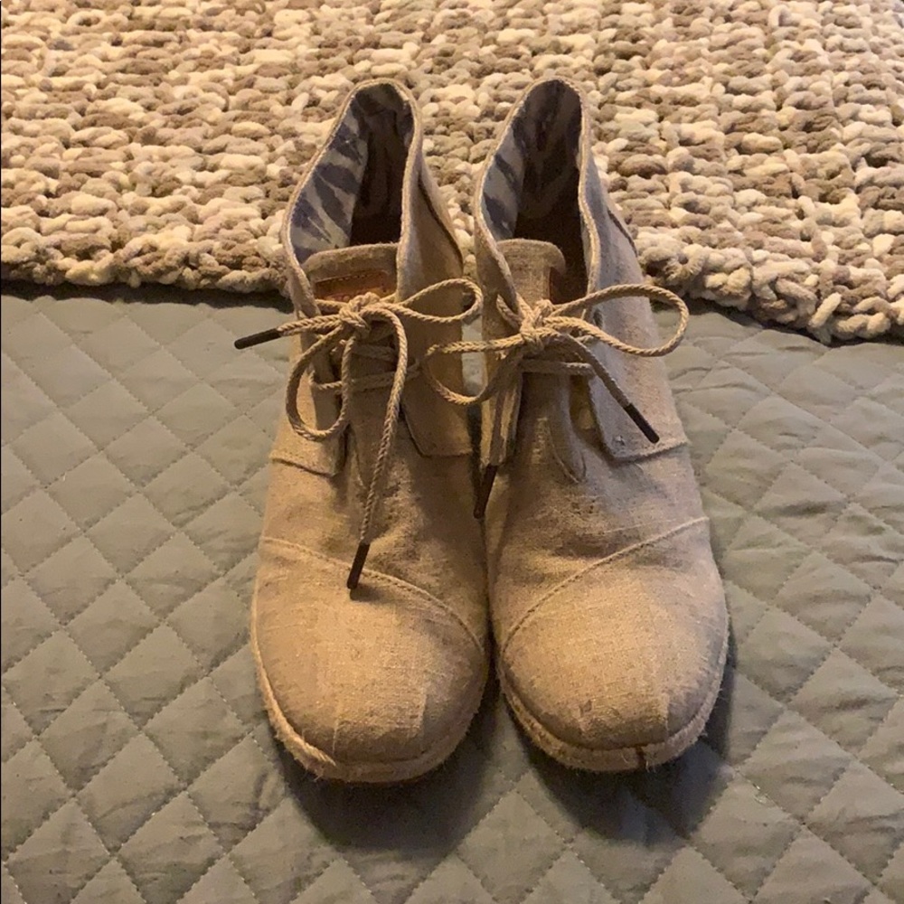 TOMS size 11 linen wedges.  Like new.  Worn twice.